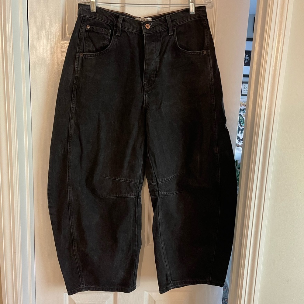 We The Free Good Luck Mid Rise Black Barrel Jeans